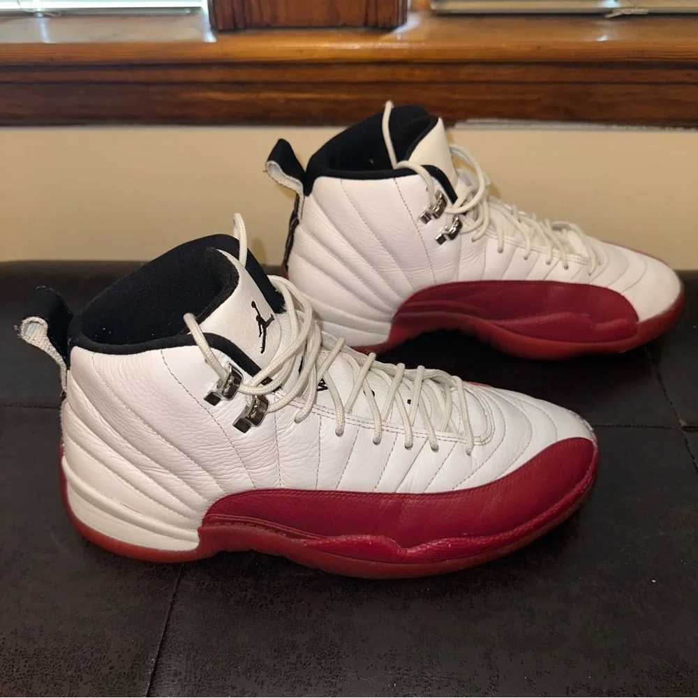 Jordan 12 ‘Cherry’
